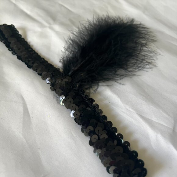 Black Fringe Flapper Dress Set w/ Headpiece, Gloves & Feather Boa – 1920s Gatsby - Picture 10 of 16